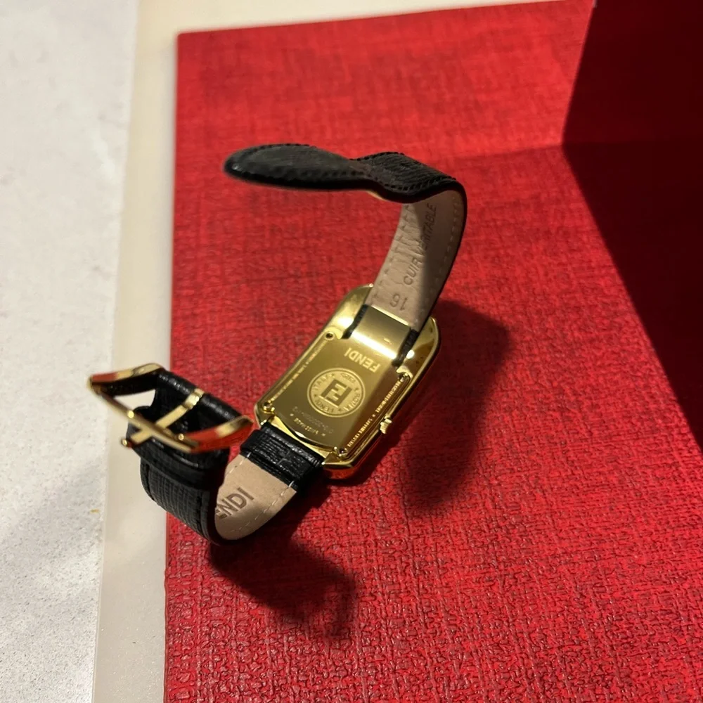 FENDI CHAMELEON AUTHENTIC DOUBLE ICONIC ‘F’ LEATHER DIAMOND WATCH